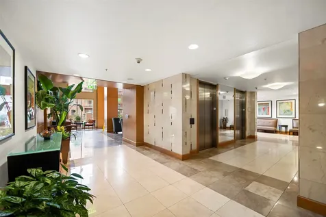 3505 Sage Road 502 Houston TX 77056