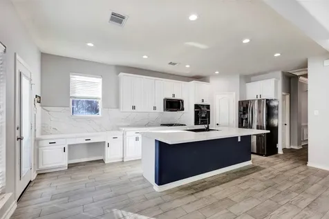 19114 Canyon Vista Court Tomball TX 77377