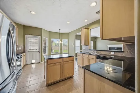3821 Houston Lake Drive Pearland TX 77581