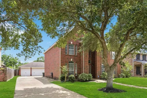 3821 Houston Lake Drive Pearland TX 77581