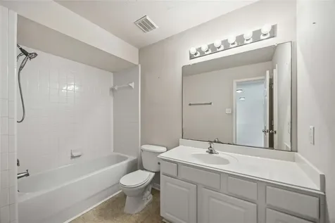 3821 Houston Lake Drive Pearland TX 77581