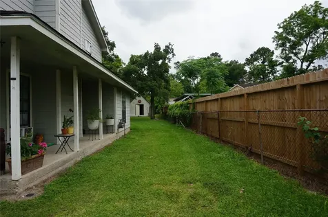 4308 Banner Drive Houston TX 77013