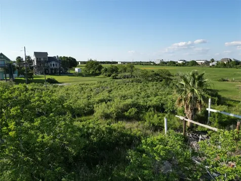 170 Ocean Sand Crystal Beach TX 77650