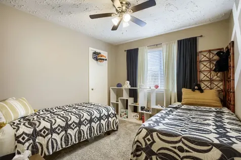 442 Elder Vista Drive Houston TX 77598