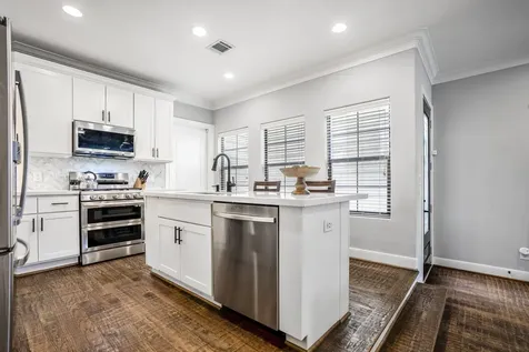 5540 Nolda Street Houston TX 77007