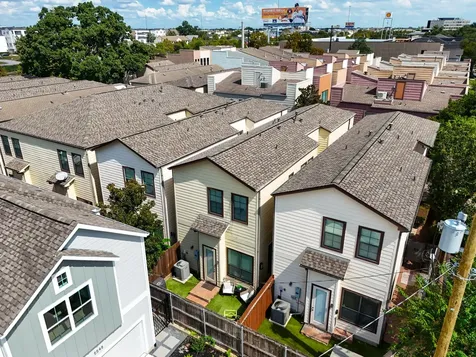 5540 Nolda Street Houston TX 77007