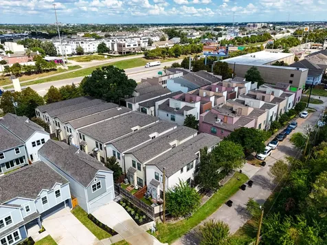 5540 Nolda Street Houston TX 77007