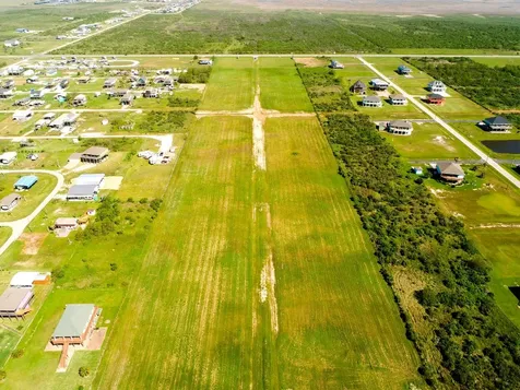 200 Highway 87 Crystal Beach TX 77650