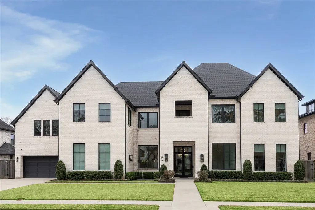 1619 Lynnview Drive Houston TX 77055