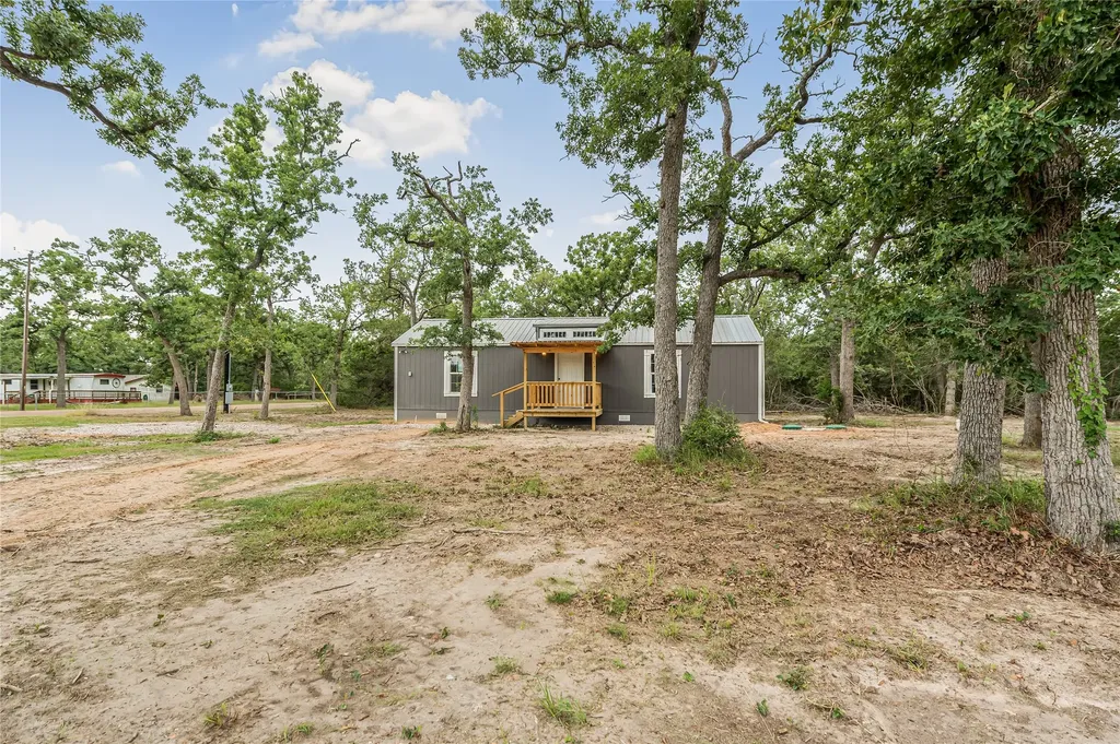 405 Wilderness Road Somerville TX 77879