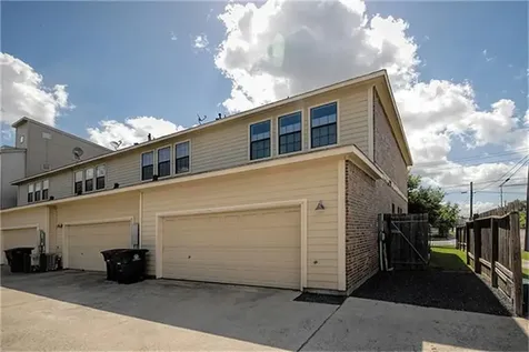 1414 Emancipation Avenue A Houston TX 77003