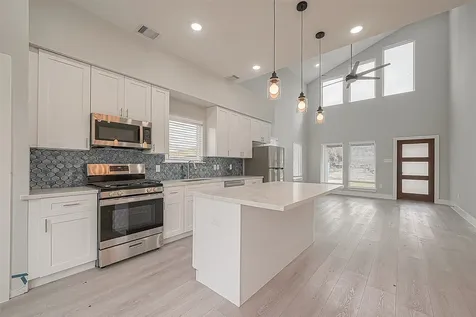 9204 Buffum Street Houston TX 77051