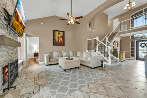 10904 Sycamore Drive N La Porte TX 77571