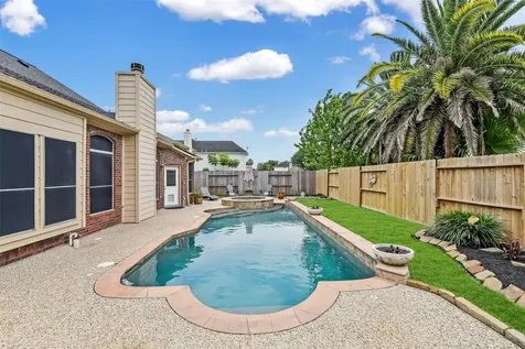10904 Sycamore Drive N La Porte TX 77571