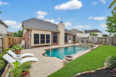 10904 Sycamore Drive N La Porte TX 77571