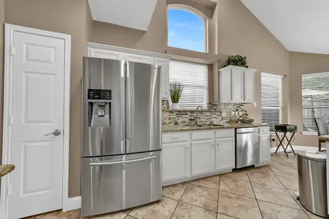 10904 Sycamore Drive N La Porte TX 77571