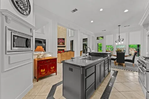 7118 Foster Creek Drive Richmond TX 77406