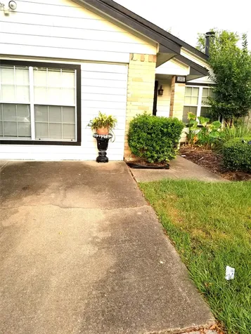 13031 Ambrose Street Houston TX 77045