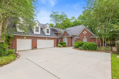 106 Lazy Springs Drive Conroe TX 77356
