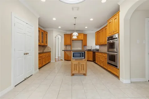 106 Lazy Springs Drive Conroe TX 77356