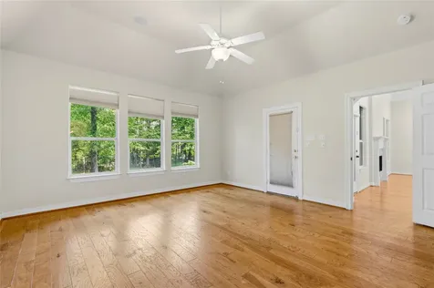 106 Lazy Springs Drive Conroe TX 77356