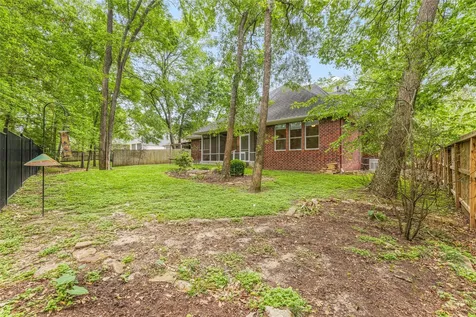 106 Lazy Springs Drive Conroe TX 77356