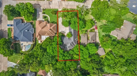 106 Lazy Springs Drive Conroe TX 77356