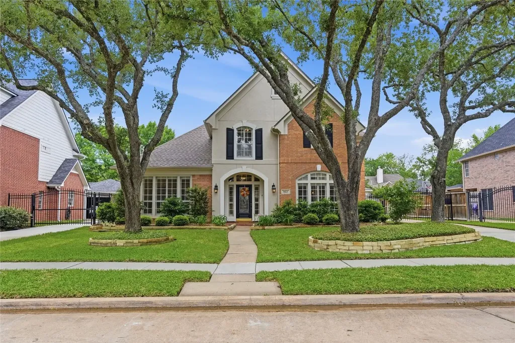 1423 Fall Wood Drive Sugar Land TX 77479