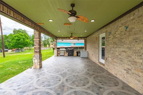 1030 Grand Oaks Drive Houston TX 77015