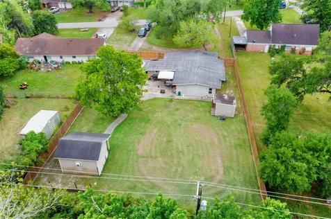 454 Southern Oaks Drive Lake Jackson TX 77566