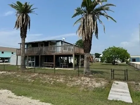 2641 Cr 312 Palacios TX 77979