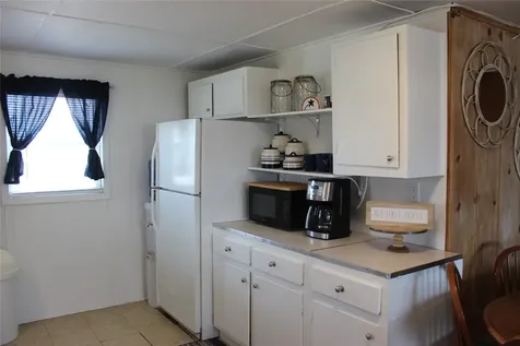 2641 Cr 312 Palacios TX 77979