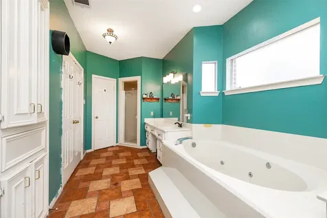15742 Sweetwater Creek Drive Houston TX 77095
