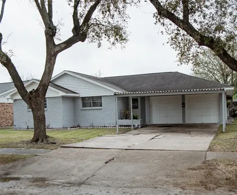 2702 Prairie Avenue Pasadena TX 77506