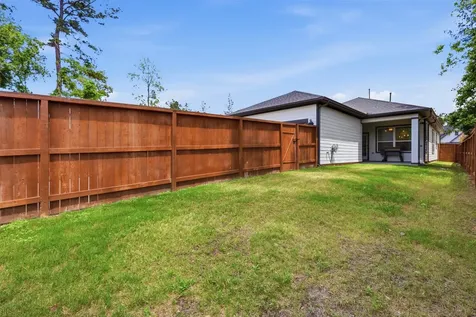 523 Knolly Street Montgomery TX 77316
