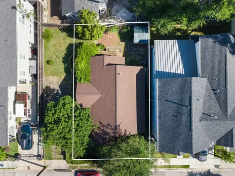 217 Teetshorn Street Houston TX 77009