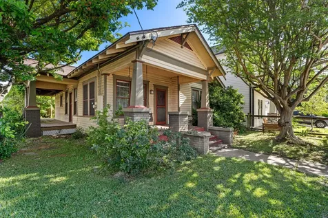 217 Teetshorn Street Houston TX 77009