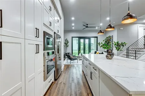 2102,2104,2106 Stuart Street Houston TX 77003