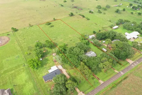 444 County Road 214 East Bernard TX 77435
