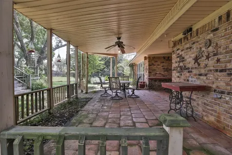 444 County Road 214 East Bernard TX 77435