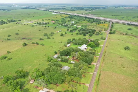 444 County Road 214 East Bernard TX 77435