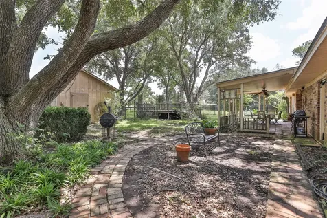 444 County Road 214 East Bernard TX 77435