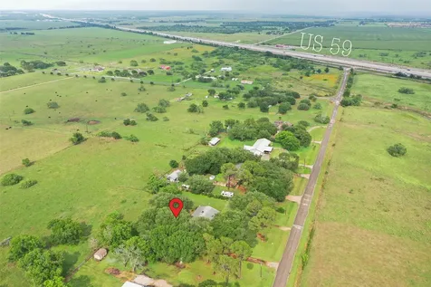 444 County Road 214 East Bernard TX 77435