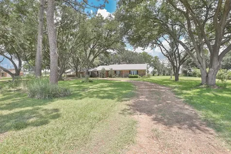 444 County Road 214 East Bernard TX 77435