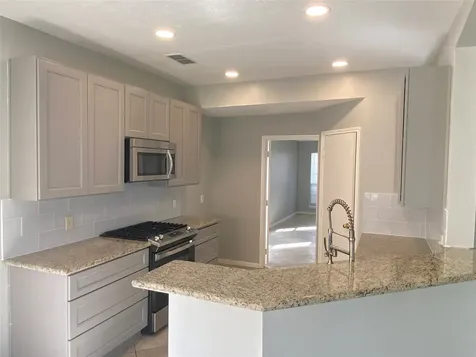 4223 Fieldview Court Fresno TX 77545