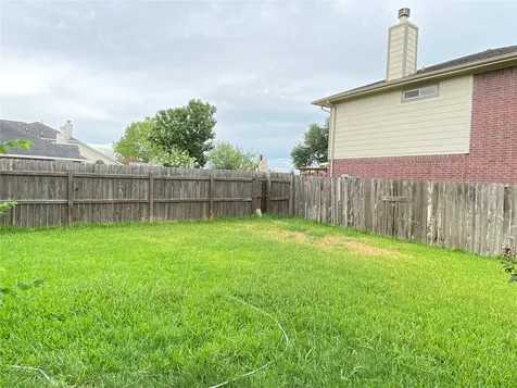 4223 Fieldview Court Fresno TX 77545