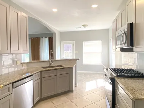 4223 Fieldview Court Fresno TX 77545