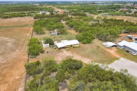 138 Southern Heights Sweetwater TX 79556