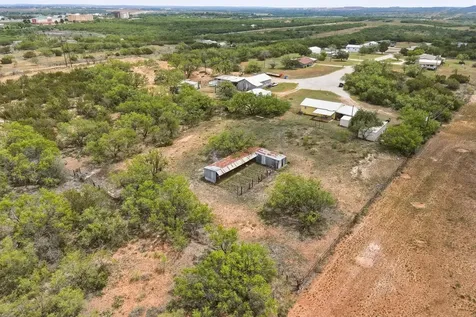 138 Southern Heights Sweetwater TX 79556