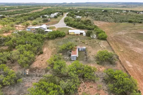 138 Southern Heights Sweetwater TX 79556